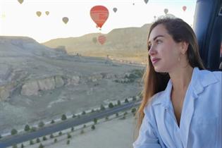 Bride from valencia yulia with Light Brown hair age 40 photo-42