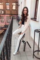 Biélorusse anastasia de minsk avec Noirs cheveux, âge 29 photo-2