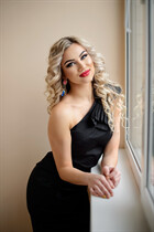 Date ukrainian anna from sumy with Blonde hair age 34 photo-18