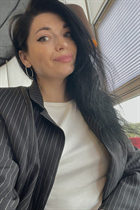 Beautiful woman of Ukraine alina from dubno with Dark Brown hair age 33 photo-5