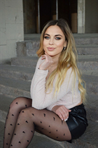 Ukrainian single woman anna from kharkov with Blonde hair age 37 photo-14