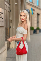 Femme ukrainienne pour le mariage sofia de lviv avec Blond cheveux, âge 20 photo-1