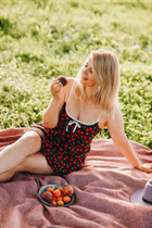 Beautiful Ukrainian bride inna from rivne with Blonde hair age 52 photo-4