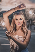 Jolie fille angelika de philadelphia avec Blond cheveux, âge 56 photo-5