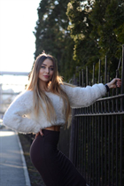almere mariée veronica avec Blond cheveux, âge 31 photo-10