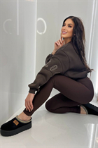 wroclaw bride taisiya with Light Brown hair age 37 photo-16
