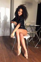 Rencontre femme ukrainienne opara de kyiv avec Noirs cheveux, age 28 photo-7