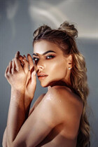 Russian bride anastasia from berdsk with Blonde hair age 32 photo-9