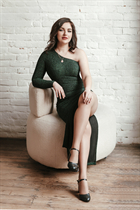 Ukrainian woman for dating yana from dnepr with Dark Brown hair age 35 photo-10