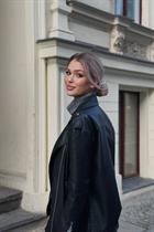 Beautiful ukrainian girl yana from cherkassy with Blonde hair age 23 photo-11