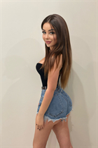 Dame d'Ukraine ilona de san francisco avec Chatain clairs cheveux, âge 26 photo-11