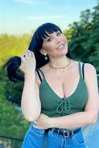 Ukrainian woman online nina from kiev with Black hair age 57 photo-5