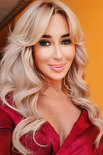 Girl from alanya julia with Blonde hair age 49