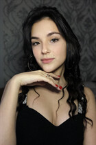 Single ukrainian girl anastasiia from nikolaev with Black hair age 21 photo-7