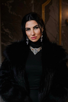 Dating ukrainian woman anastasiia from kiev with Black hair age 38 photo-8