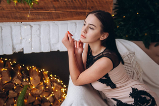 Date ukrainian girl nastya from kiev with Dark Brown hair age 22 photo-5