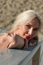 Ukrainian bride olena from cherkassy with Blonde hair age 41 photo-4