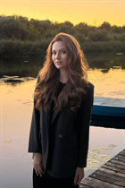 Ukrainian girl iryna from mykolaiv with Light Brown hair age 39 photo-6