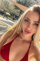Pretty girl olesia from moralzarzal with Blonde hair age 27