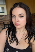 Belles femmes ukrainiennes inna de kropivnitskiy aux cheveux Noirs, age 23 photo-2