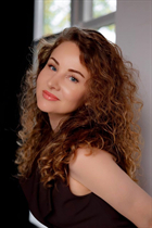 Mujer perfecta marianna de lodz con pelo Marrón claro y edad 40 photo-32