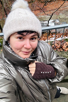 Ukrainian woman for dating inessa from dnepr with Black hair age 45 photo-3