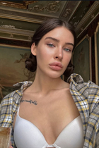 Beautiful ukrainian woman yelyzaveta from kiev with Dark Brown hair age 28 photo-6