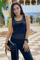 Ukrainian woman for marriage kristina from kiev with Black hair age 34 photo-8