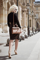 vienna mariée inna avec Blond cheveux, âge 36 photo-9