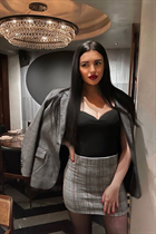 Ukrainian girl for marriage karina from odessa with Black hair age 31 photo-5