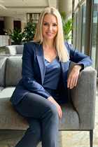 Belle fille allemande olena de hamburg avec Blond cheveux 40 ans photo-1