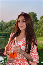 Fille célibataire ukrainienne irina de dnipro avec Brunette cheveux, âge 39
