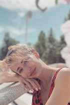 Gorgeous Ukrainian woman alina from kiev with Blonde hair age 39 photo-1