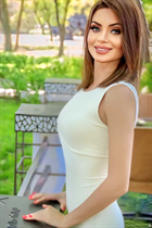 Ukrainian wife from kremenchug liudmila with Dark Brown hair age 41 photo-2