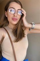 Beautiful woman of ukrainian katerina from dnepr with Light Brown hair age 27 photo-1