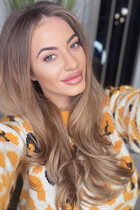 Belle femme roumaine yasmina de bucharest avec Blond cheveux 28 ans photo-7