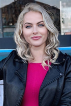 zagreb bride viktoria with Blonde hair age 38 photo-29