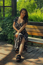 Ukrainian wife yuliia from kyiv with Black hair age 31 photo-11