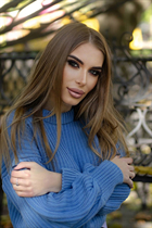 Dating ukrainian girl anastasia from london with Light Brown hair age 23 photo-17