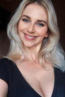 Dating ukrainian girl victoria from novoukrainka with Blonde hair age 45