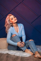 Lady from Ukraine diana from irpin with Light Brown hair age 30 photo-11