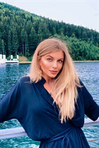 Novia de new york inga con pelo Rubio y edad 39 photo-9