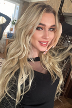 Ukrainian single woman inna from cherkassy with Blonde hair age 20 photo-1