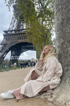 Bride from brugge anna with Blonde hair age 38 photo-9