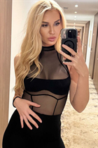 Modèle fille ukrainienne marina de kyiv avec Blond cheveux, âge 38 photo-4