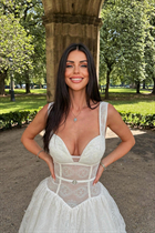Date Femmes ukrainiennes natalia de khmelnytskyi avec Noirs cheveux, âge 40 photo-13