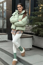 Perfect woman sandra from rotterdam with Dark Brown hair age 43 photo-17