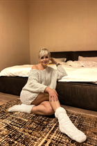 Ukrainian girl elena from dnepr with Blonde hair age 57 photo-14