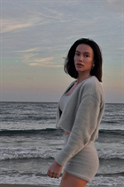 kharkiv bride hanna with Dark Brown hair age 33 photo-9