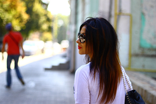 oslo bride olga with Black hair age 40 photo-6